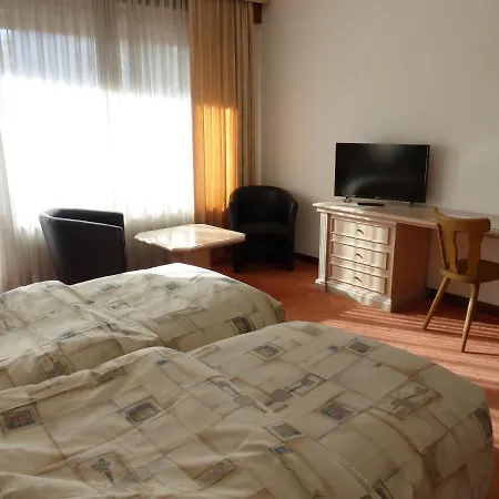 Hotel Mirabeau 3*